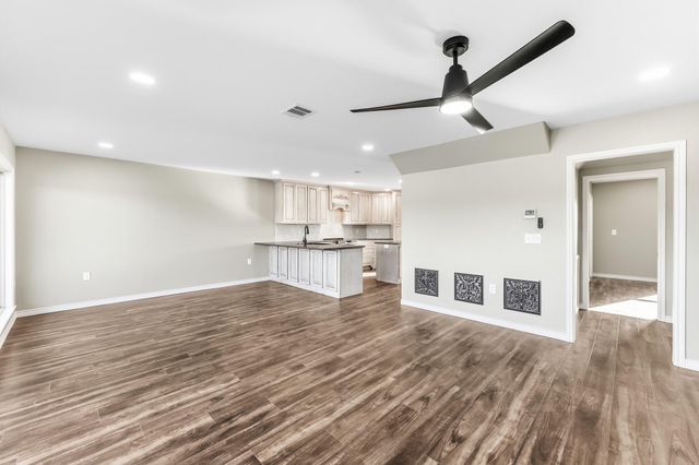13 Lookout Ridge, Huntsville, TX 77340
