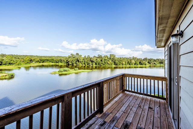 13 Lookout Ridge, Huntsville, TX 77340
