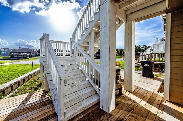13 Lookout Ridge, Huntsville, TX 77340