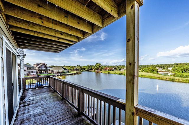 13 Lookout Ridge, Huntsville, TX 77340
