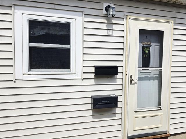 718 56th Street, West Allis, WI 53214