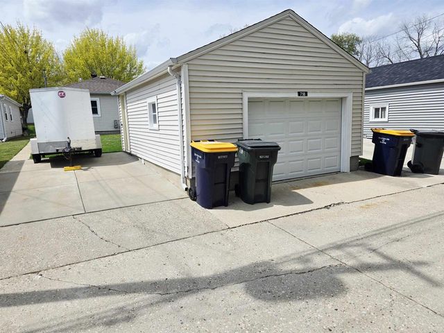 718 56th Street, West Allis, WI 53214