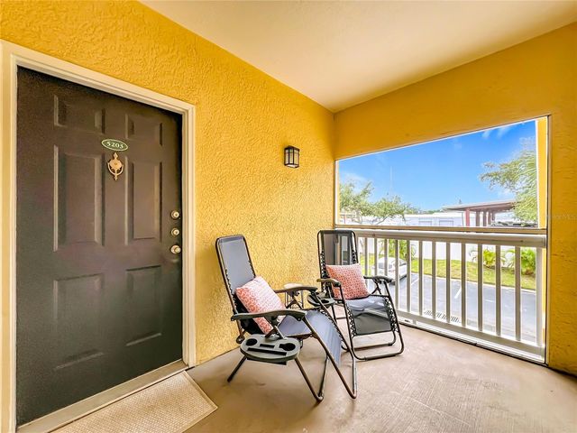 10764 70TH AVENUE 5203, Seminole, FL 33772