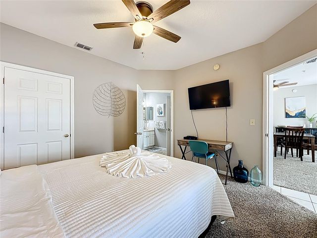 10764 70TH AVENUE 5203, Seminole, FL 33772