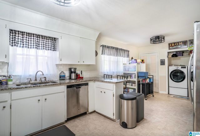 907 9TH AVENUE NE, Jacksonville, AL 36265