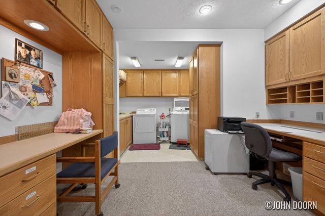 3430 Eastridge Court NE, Grand Rapids, MI 49525