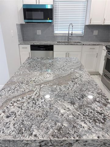 1339 22ND STREET, Sarasota, FL 34234