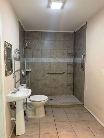 902 Del Monte Drive, San Juan, TX 78589