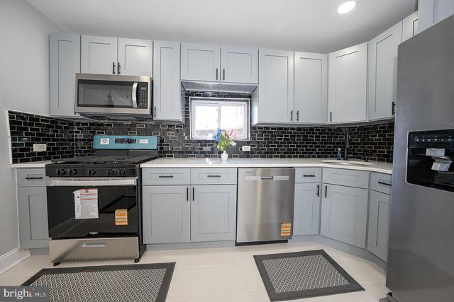 100 ENGLEWOOD RD, Upper Darby, PA 19082