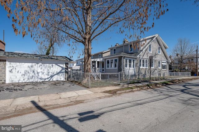 100 ENGLEWOOD RD, Upper Darby, PA 19082