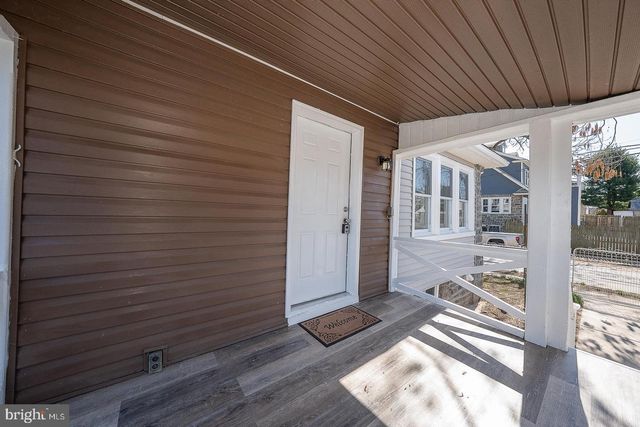 100 ENGLEWOOD RD, Upper Darby, PA 19082