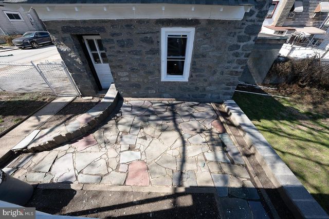 100 ENGLEWOOD RD, Upper Darby, PA 19082