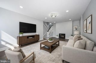 100 ENGLEWOOD RD, Upper Darby, PA 19082