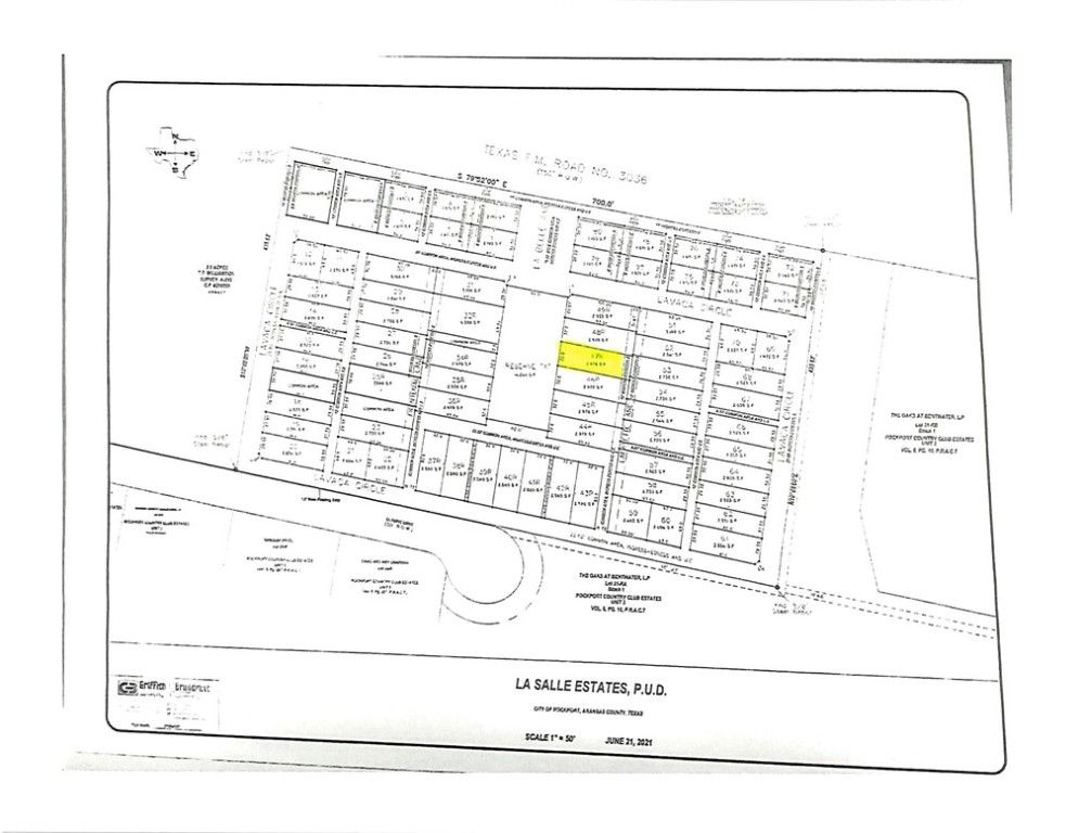 107 Lafayette Ln., Rockport, TX 78382