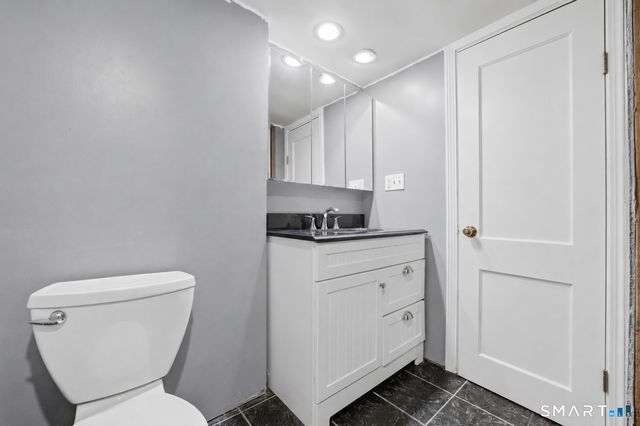 168 Kenwood Avenue, Stratford, CT 06614