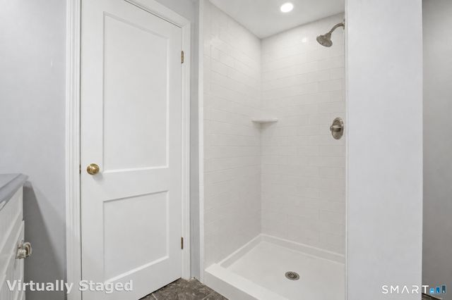 168 Kenwood Avenue, Stratford, CT 06614