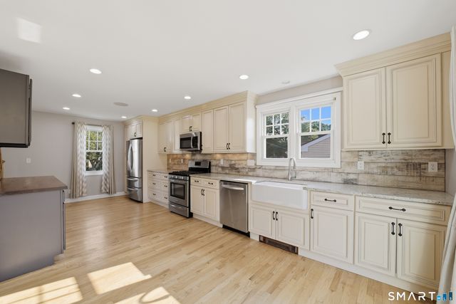 168 Kenwood Avenue, Stratford, CT 06614