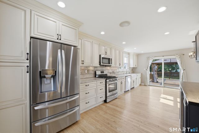168 Kenwood Avenue, Stratford, CT 06614