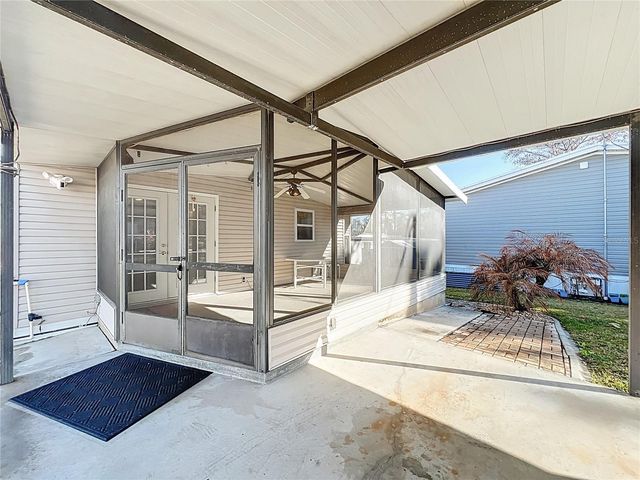 698 CINDI AVENUE, Leesburg, FL 34788