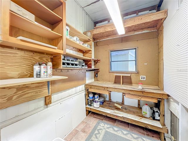 698 CINDI AVENUE, Leesburg, FL 34788