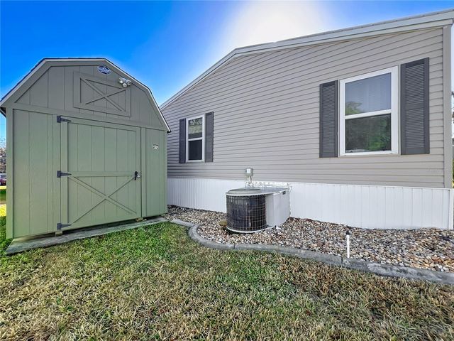 698 CINDI AVENUE, Leesburg, FL 34788