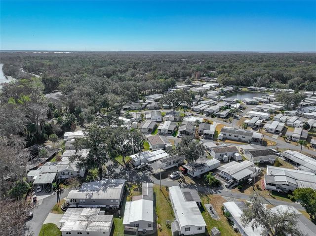 698 CINDI AVENUE, Leesburg, FL 34788