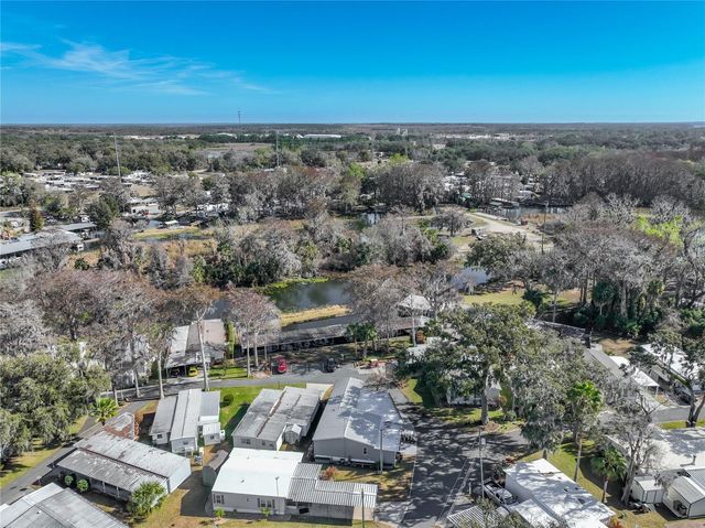 698 CINDI AVENUE, Leesburg, FL 34788