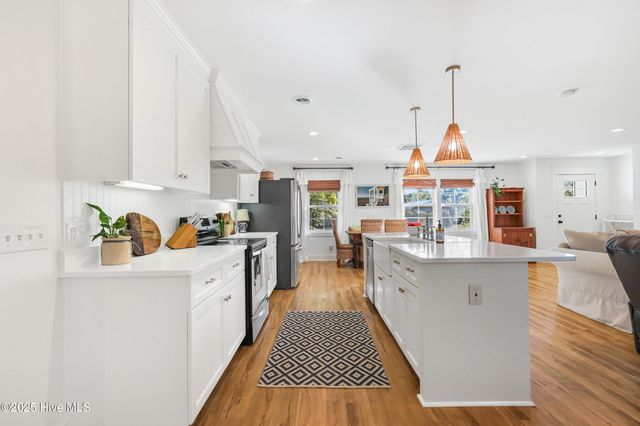 124 Kelly Road, Wilmington, NC 28409