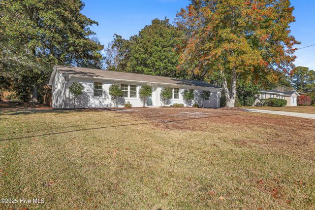 124 Kelly Road, Wilmington, NC 28409