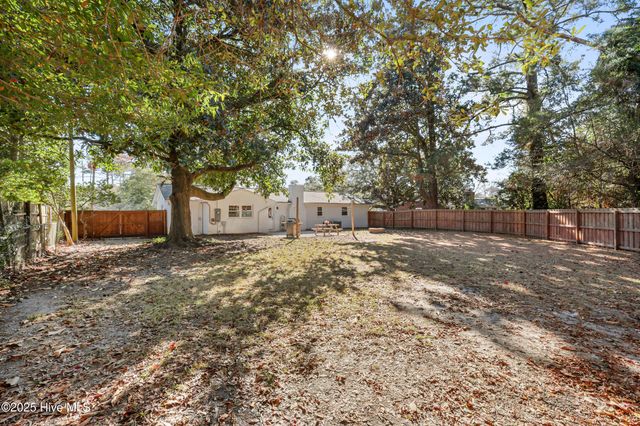 124 Kelly Road, Wilmington, NC 28409