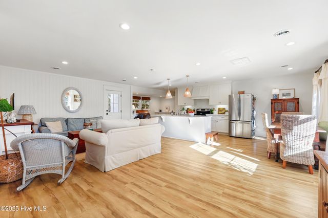 124 Kelly Road, Wilmington, NC 28409