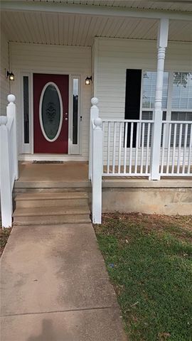 904 Kilgore Road, Griffin, GA 30223