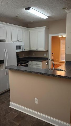 904 Kilgore Road, Griffin, GA 30223