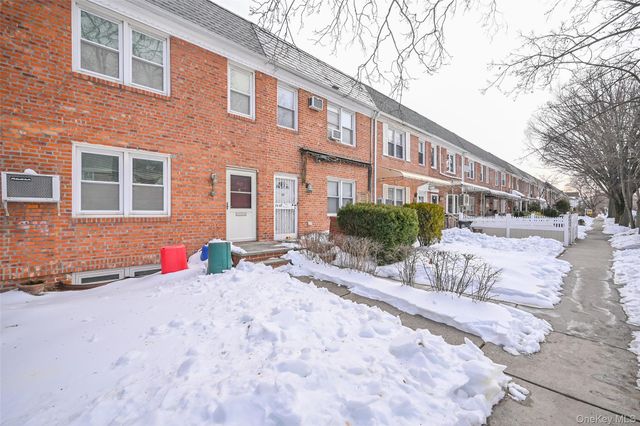 75-05 168th Street, Fresh Meadows, NY 11366