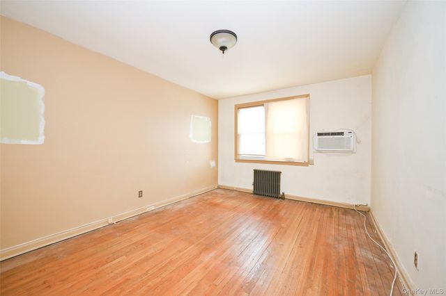 75-05 168th Street, Fresh Meadows, NY 11366