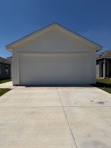 1019 SNEDEKER DR, San Antonio, TX 78221