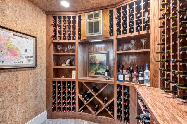 2219 Arlington Street, Houston, TX 77008