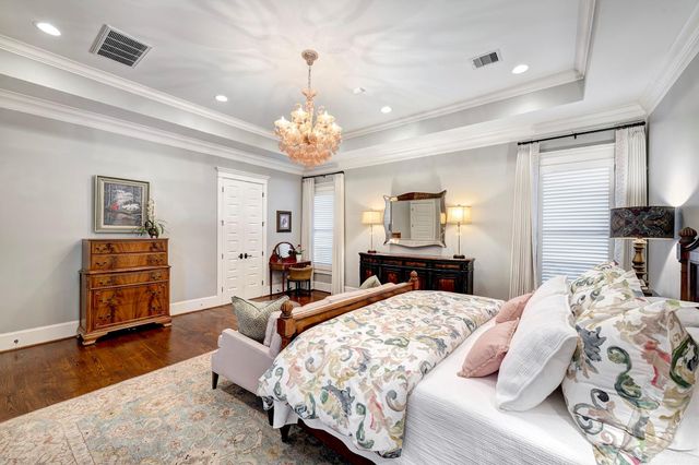 2219 Arlington Street, Houston, TX 77008