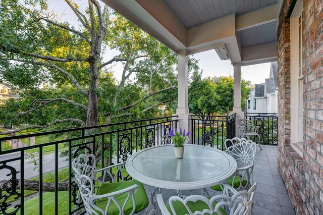 2219 Arlington Street, Houston, TX 77008