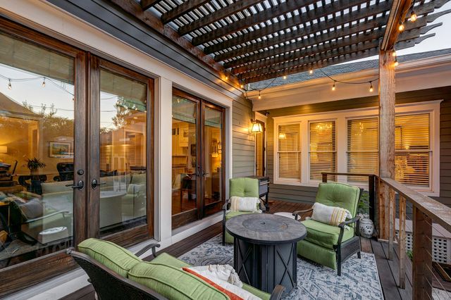 2219 Arlington Street, Houston, TX 77008