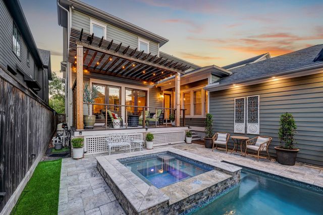 2219 Arlington Street, Houston, TX 77008