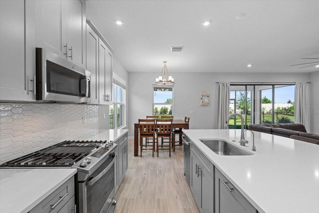 4512 CRESTPOINT WAY, Palmetto, FL 34221