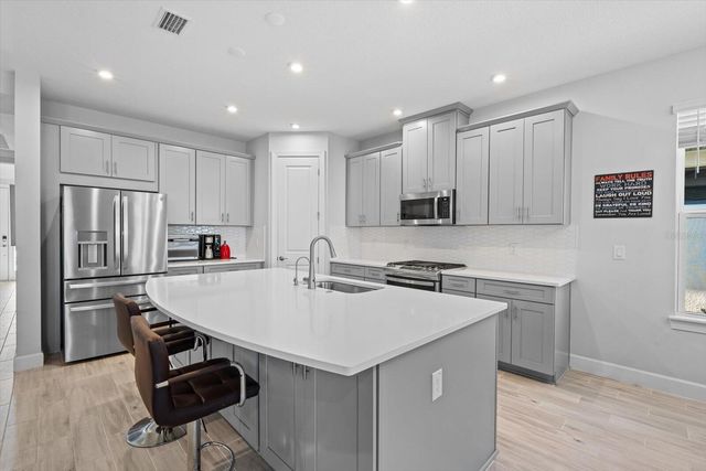 4512 CRESTPOINT WAY, Palmetto, FL 34221