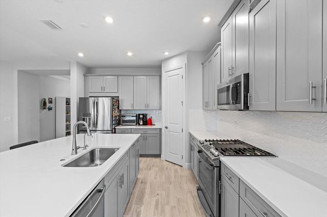 4512 CRESTPOINT WAY, Palmetto, FL 34221