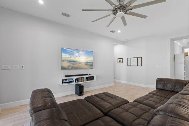 4512 CRESTPOINT WAY, Palmetto, FL 34221