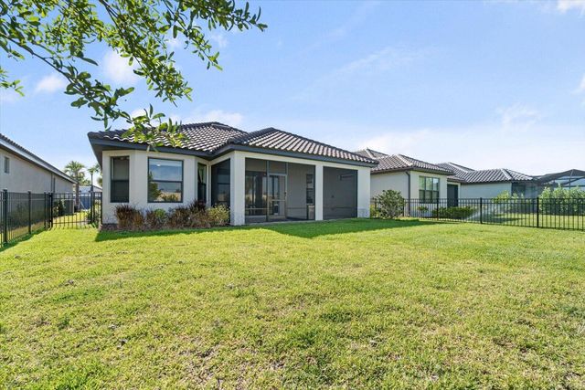 4512 CRESTPOINT WAY, Palmetto, FL 34221