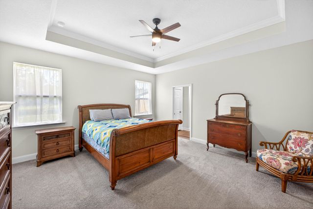 247 E Sky Way, Freeport, FL 32439