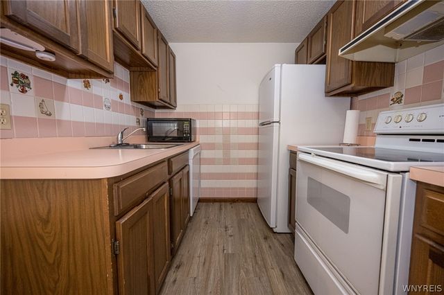 3903 Bowen Road 59, Lancaster, NY 14086