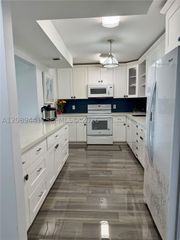 2681 S Course Dr 406, Pompano Beach, FL 33069