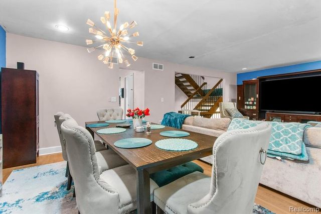 7387 Radcliff Drive 47, West Bloomfield, MI 48322